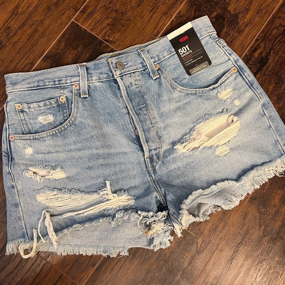 Levi shorts